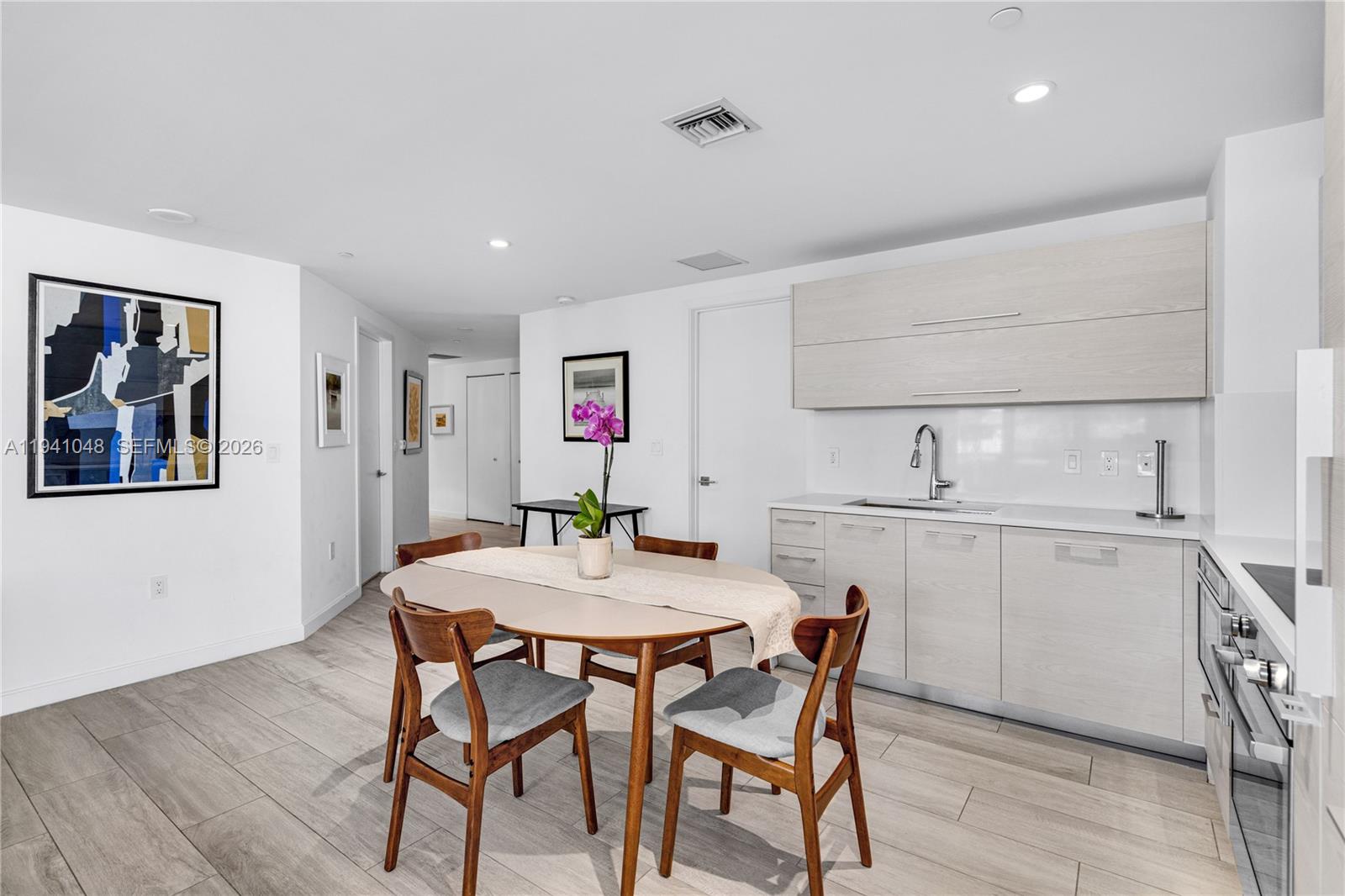 image Brickell Heights East10