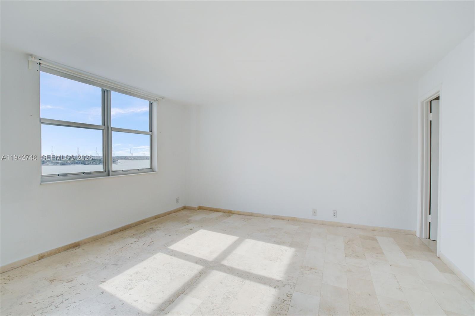 5 Island Ave #15E Miami Beach, FL 33139