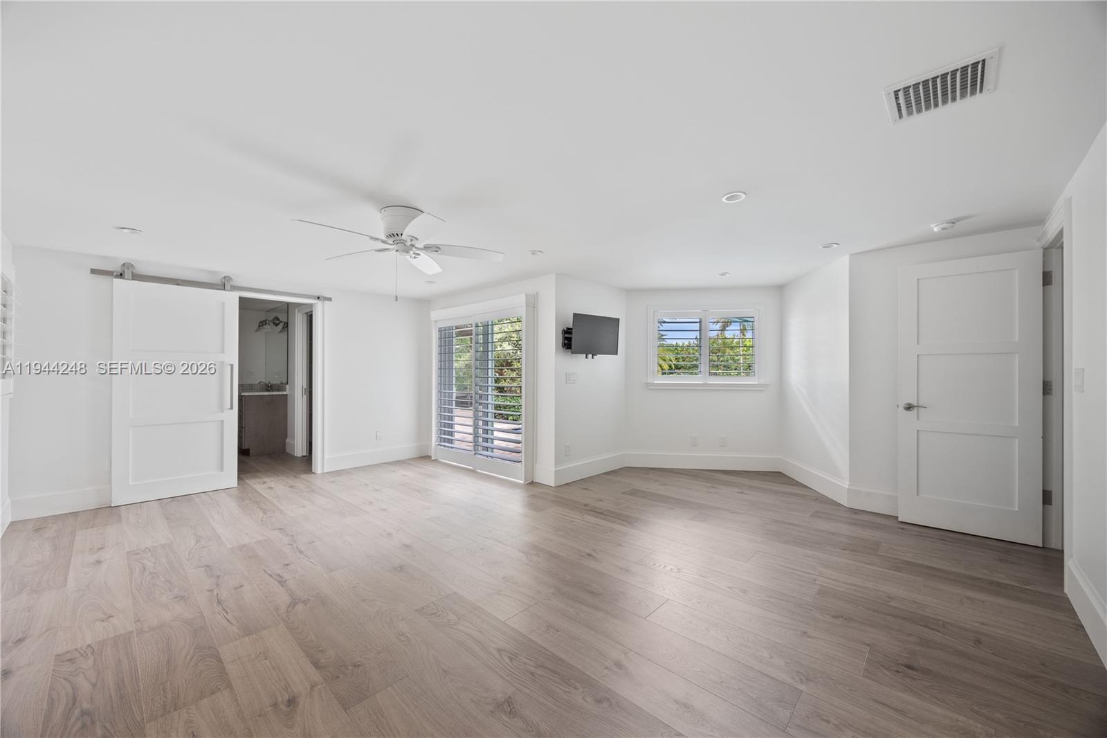 2530 NE 48th St Lighthouse Point, FL 33064