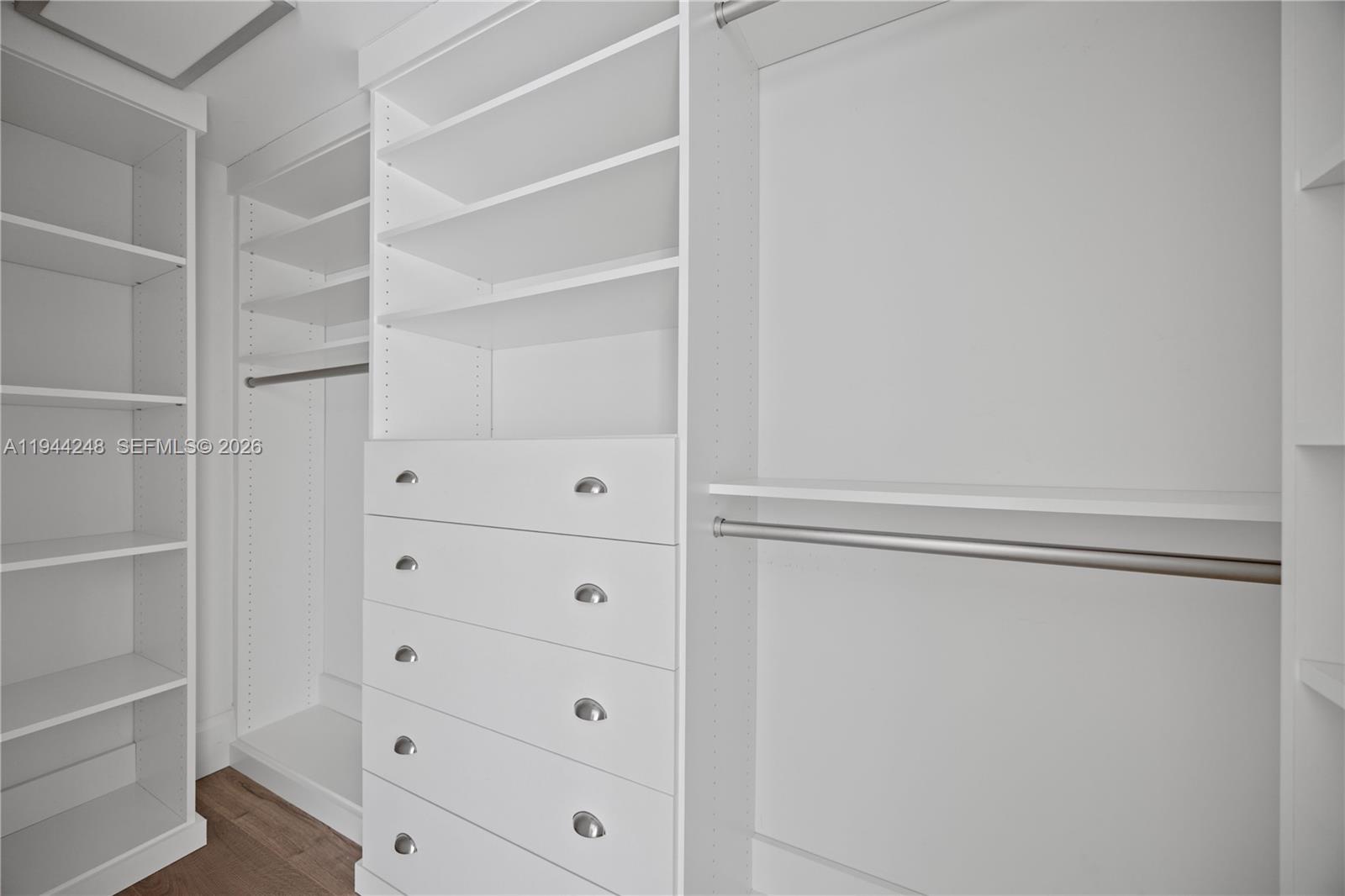 2530 NE 48th St Lighthouse Point, FL 33064