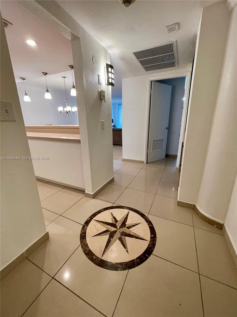 19390 Collins Ave #1405 Sunny Isles Beach, FL 33160