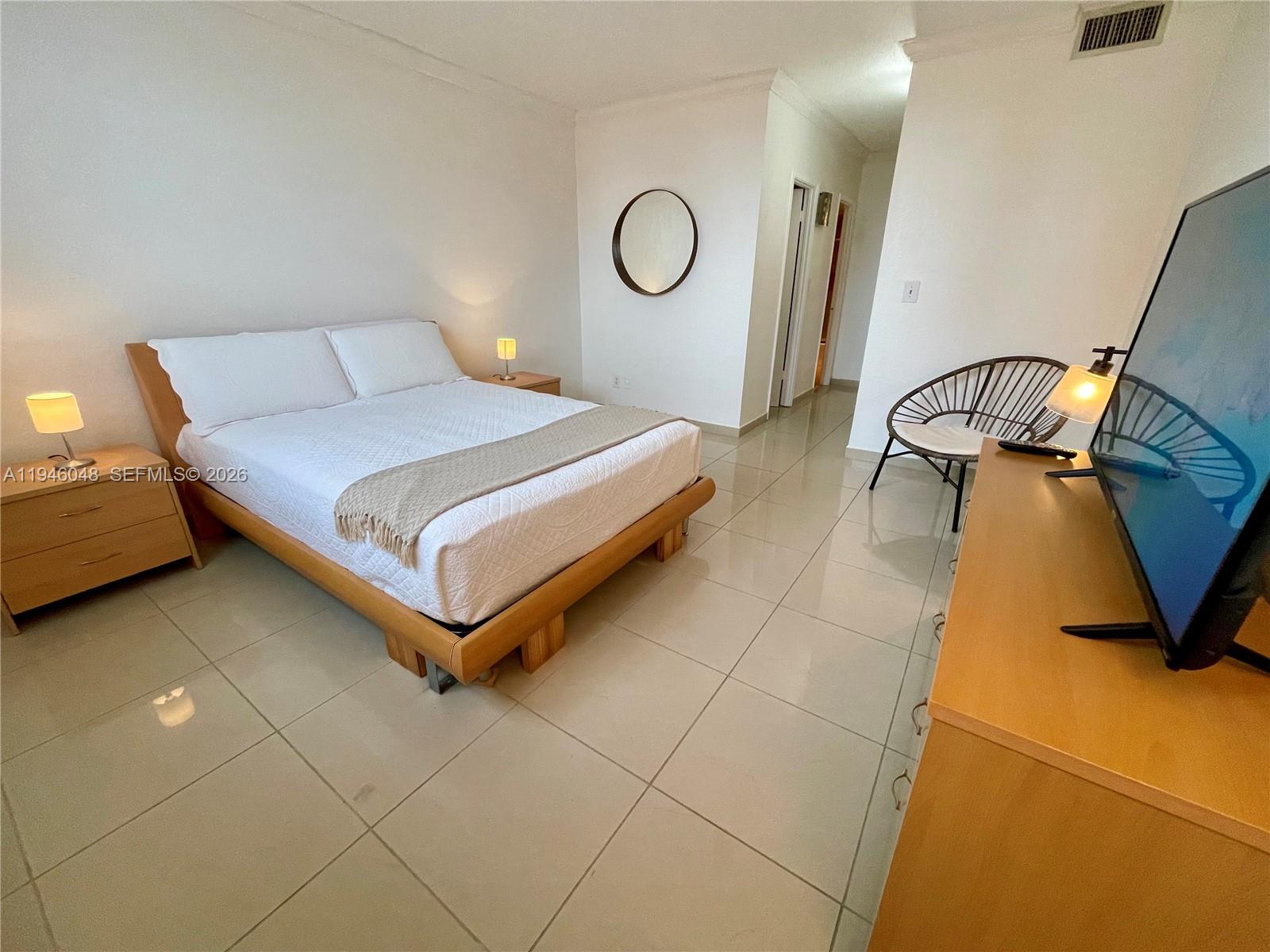 19390 Collins Ave #1405 Sunny Isles Beach, FL 33160