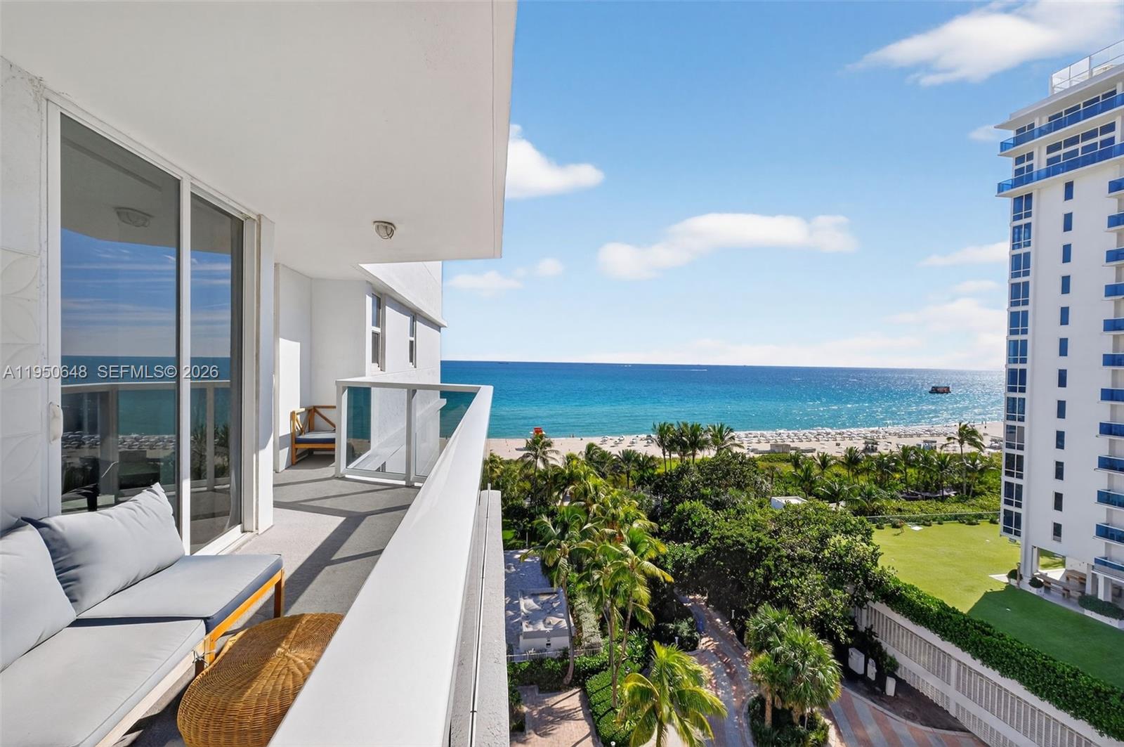 2401 Collins Ave #1103 Miami Beach, FL 33140