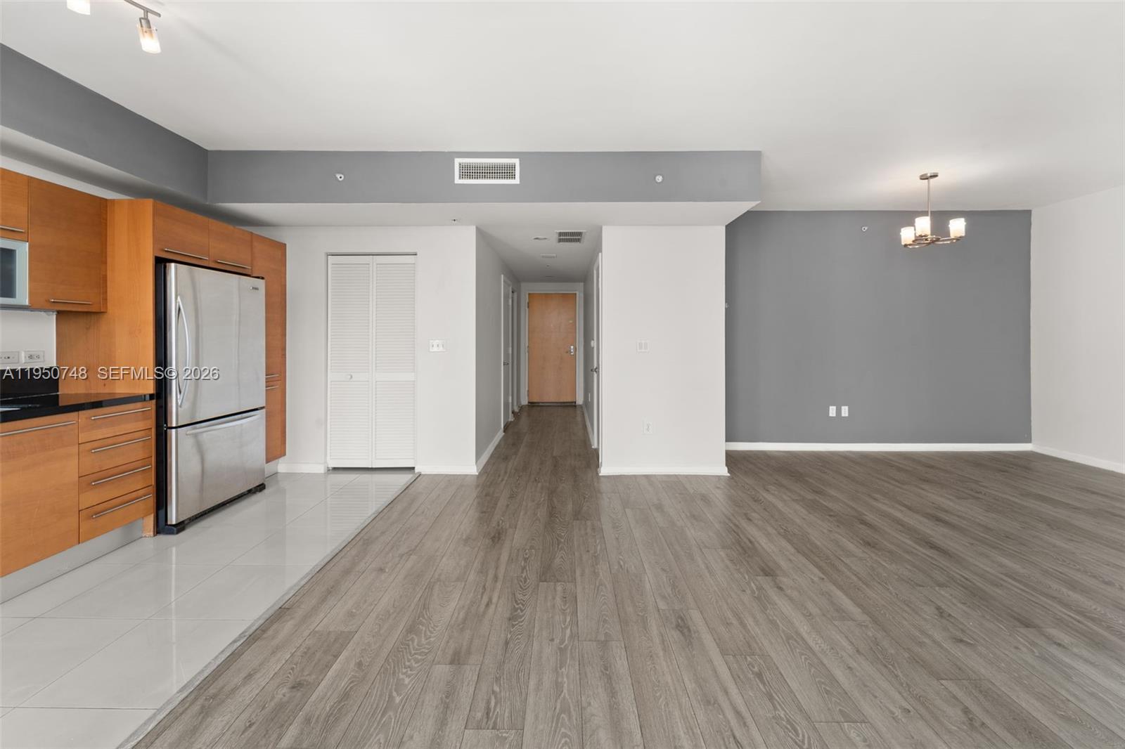 image Vizcayne North4