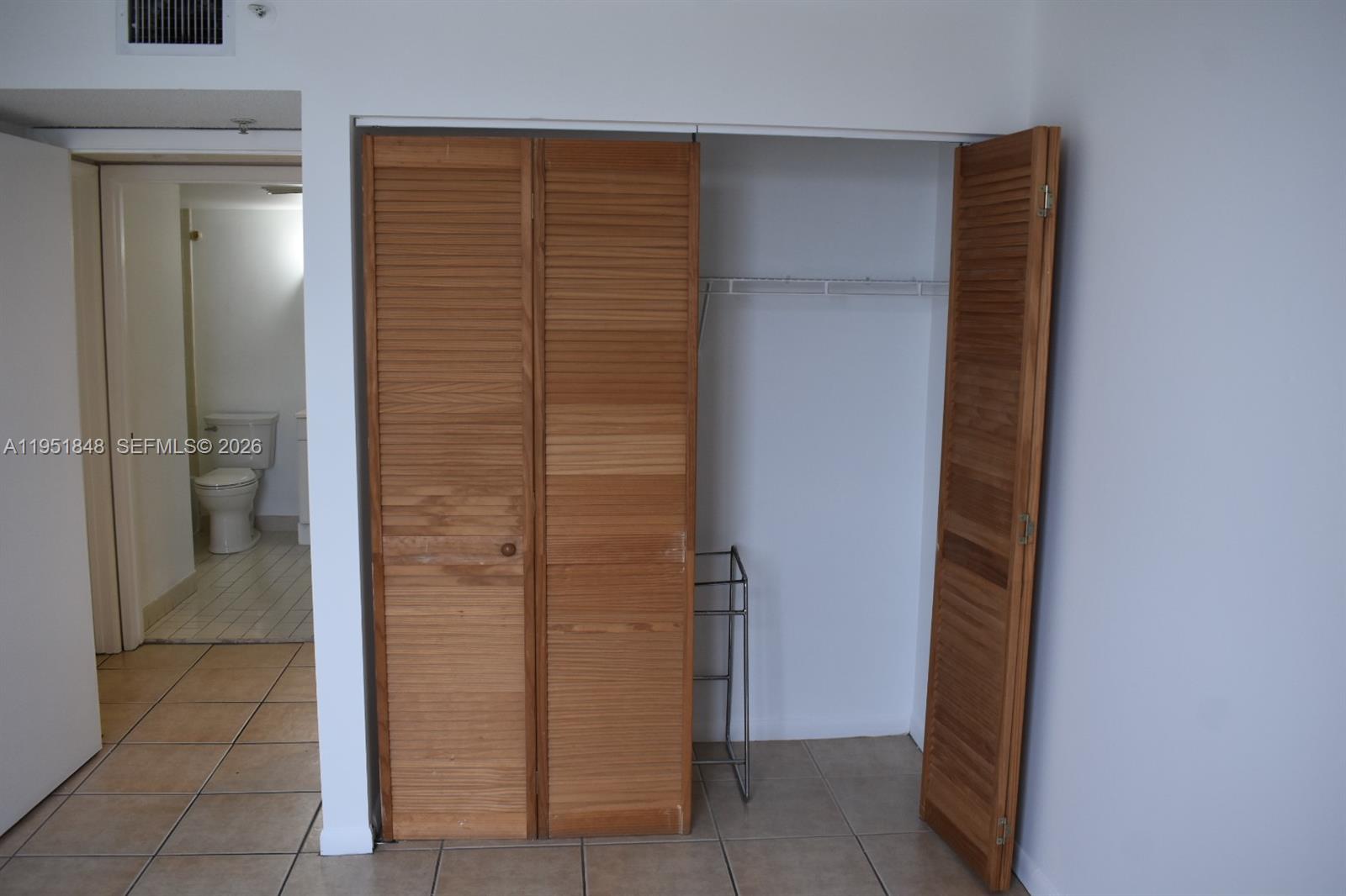 616 NW 26th Ave #210 Miami, FL 33125