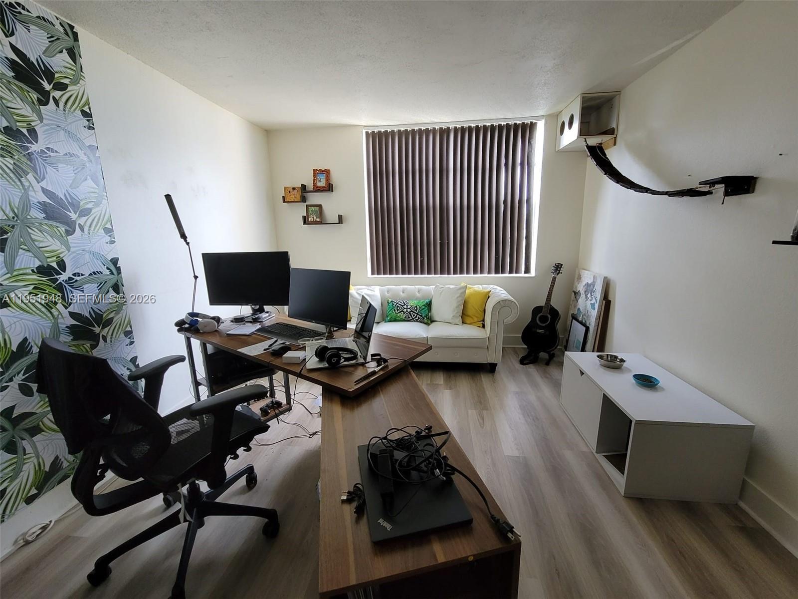 9320 Fontainebleau Blvd #510 Miami, FL 33172