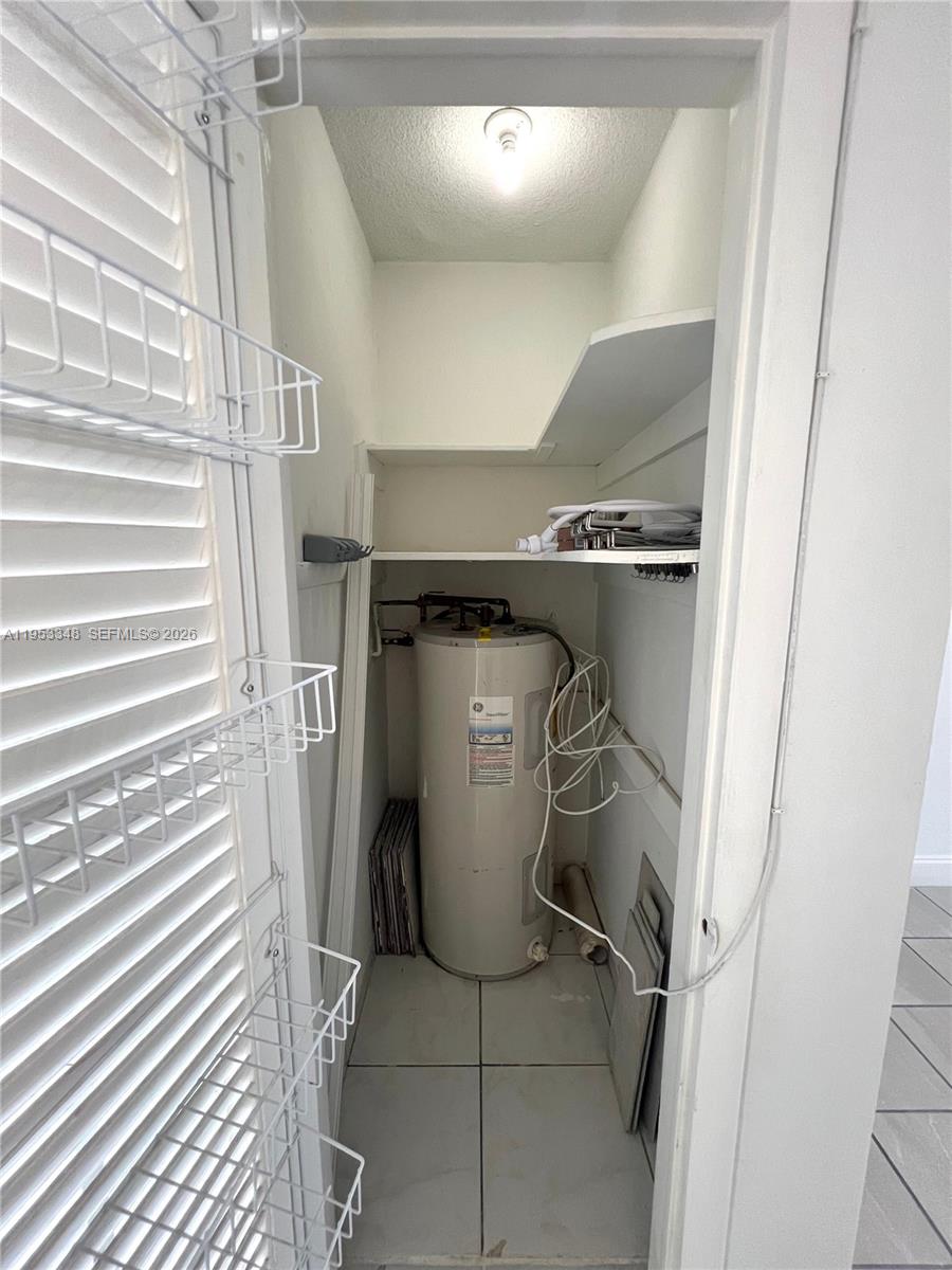 1800 79th St Cswy #A305 North Bay Village, FL 33141