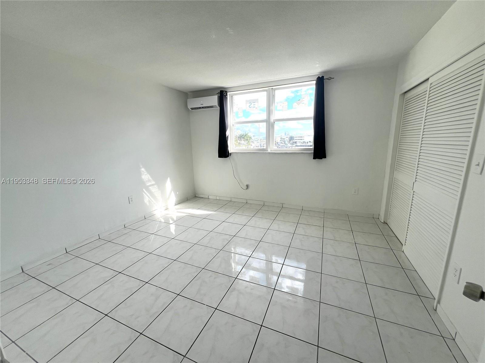 1800 79th St Cswy #A305 North Bay Village, FL 33141