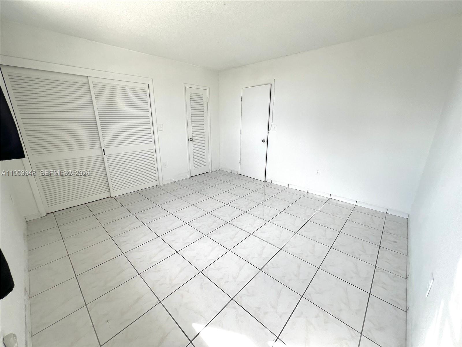 1800 79th St Cswy #A305 North Bay Village, FL 33141