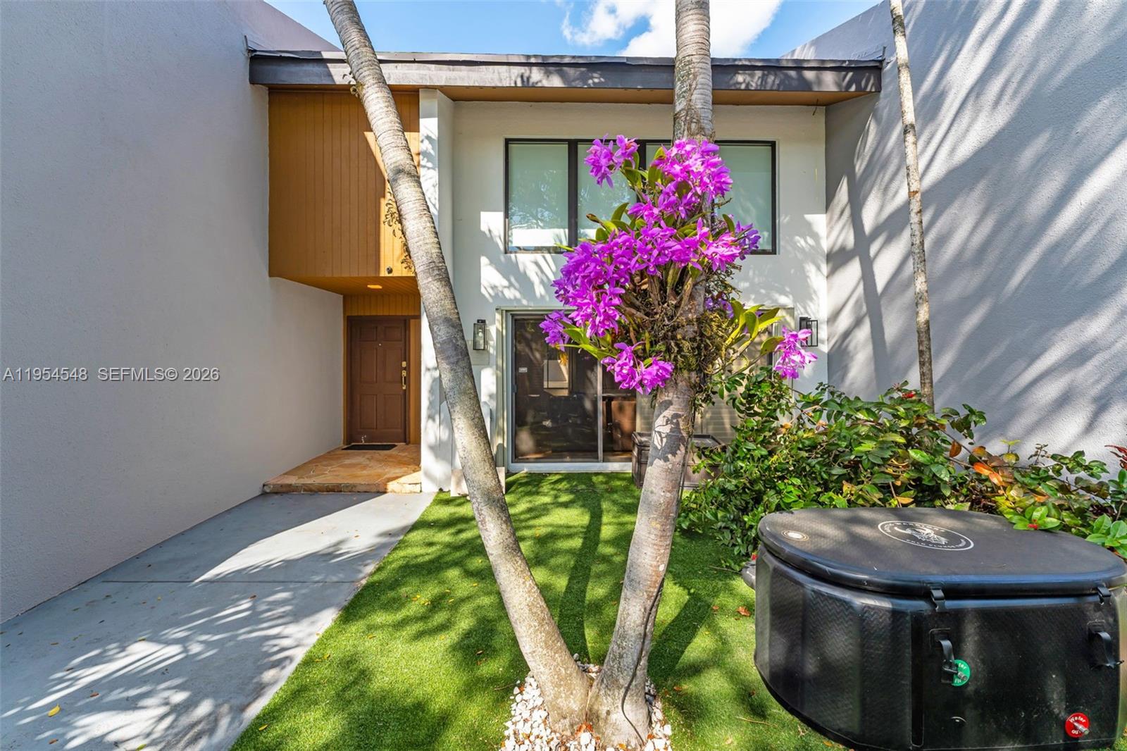 6611 SW 72nd St #38 South Miami, FL 33143