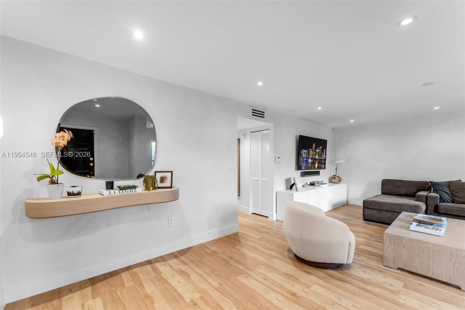 6611 SW 72nd St #38 South Miami, FL 33143