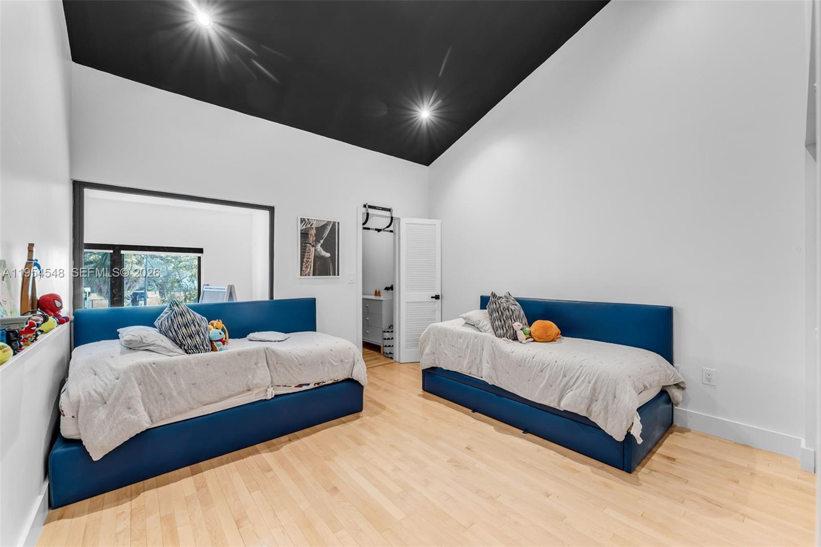 6611 SW 72nd St #38 South Miami, FL 33143