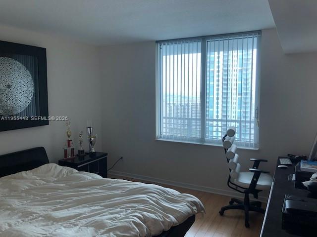 325 S Biscayne Bl #3117 Miami, FL 33131
