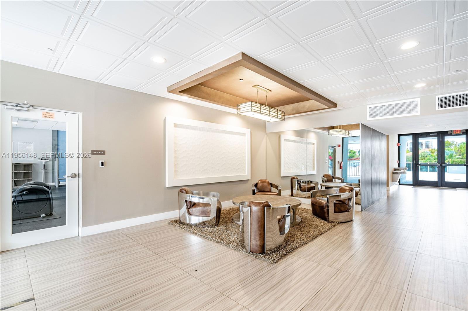 3625 N Country Clb Dr #901 Aventura, FL 33180