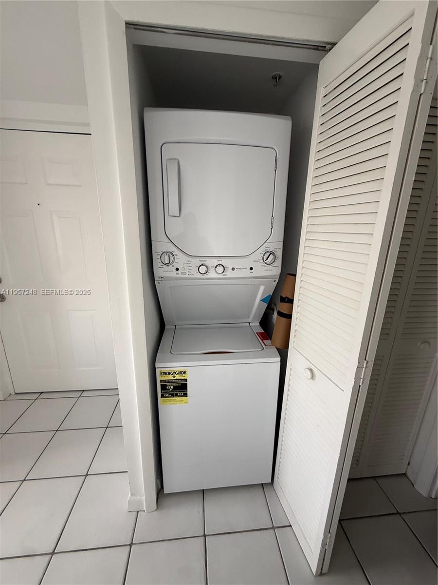 3052 SW 27th Ave #301 Miami, FL 33133