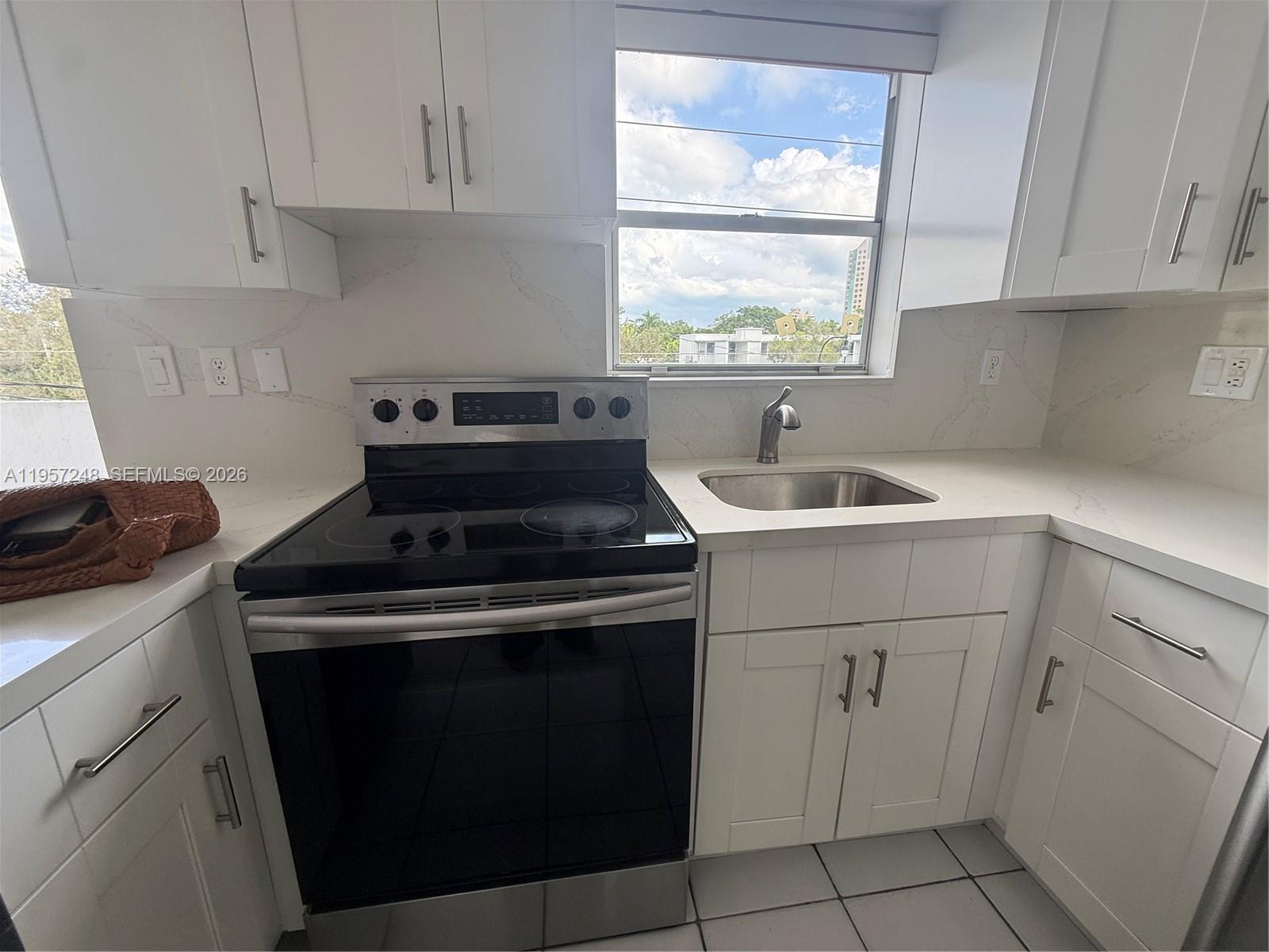 3052 SW 27th Ave #301 Miami, FL 33133