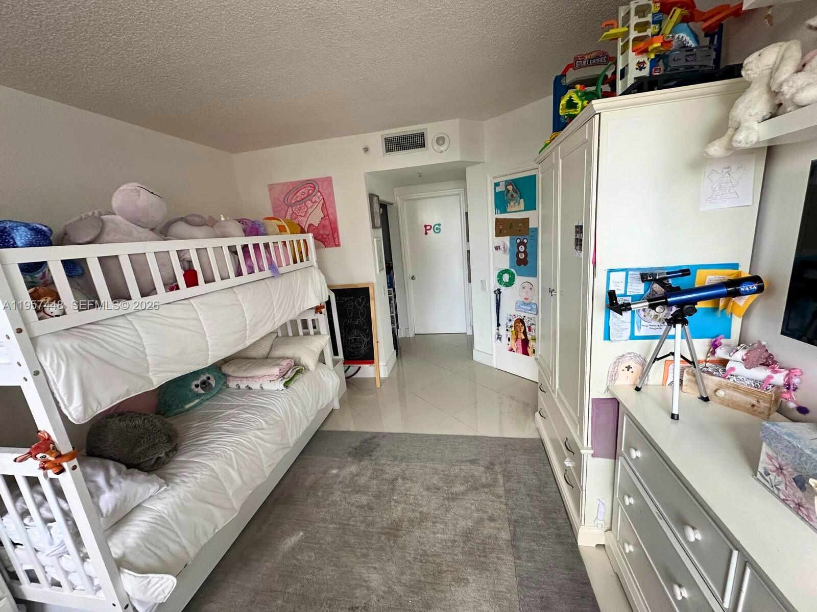 image Courvoisier Courts9