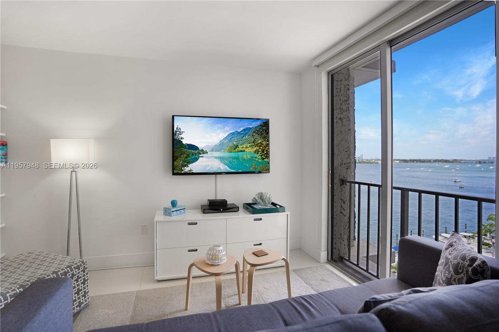 800 West Ave #809 Miami Beach, FL 33139