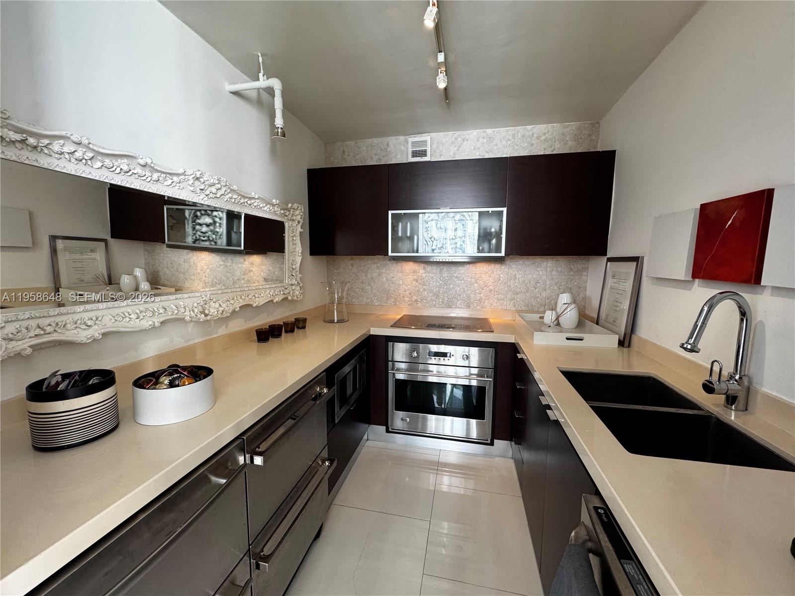 image Mirador 1000 (South Tower)16