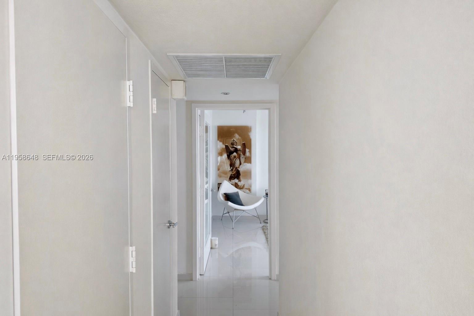 image Mirador 1000 (South Tower)18