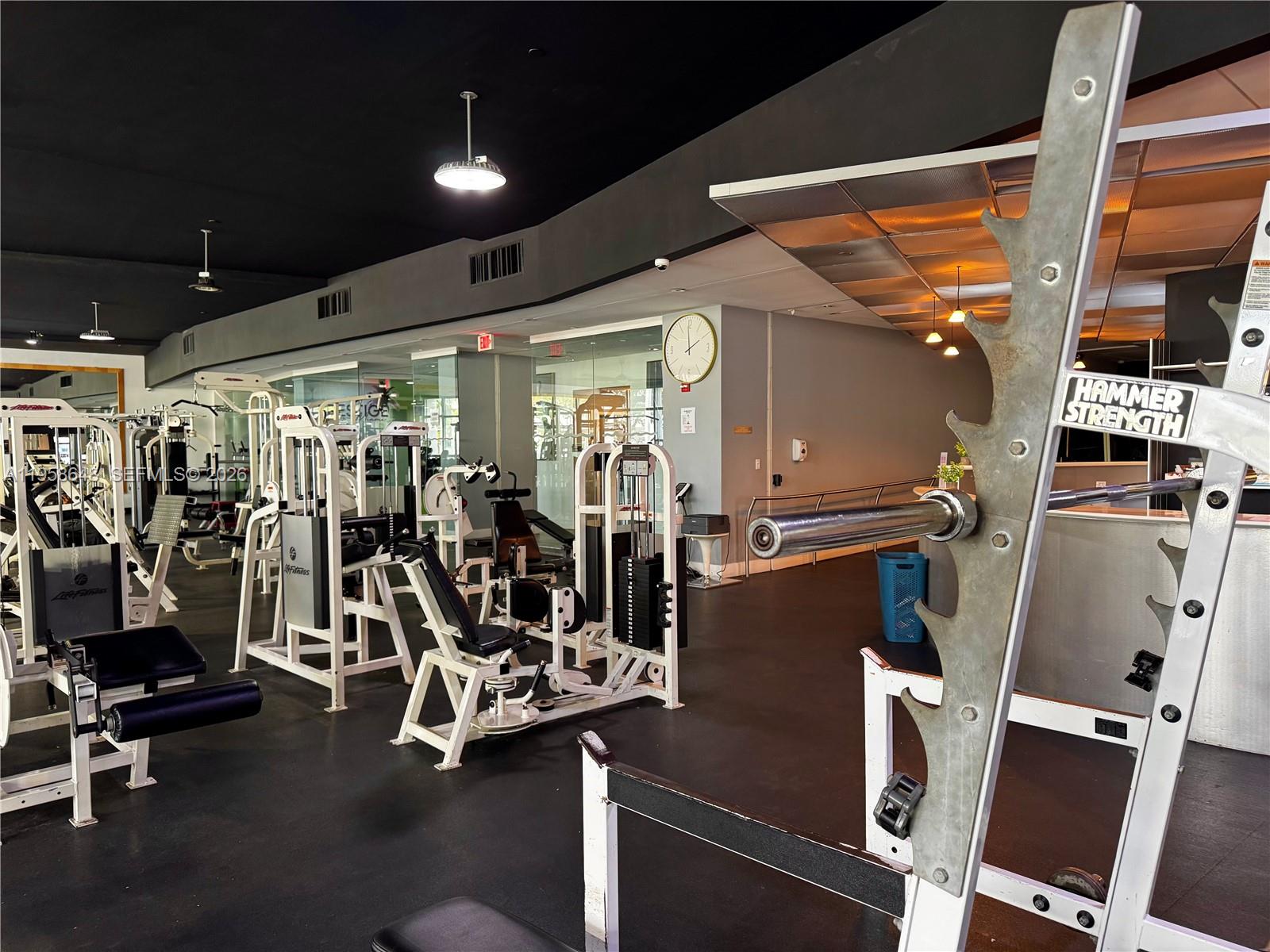 image Mirador 1000 (South Tower)33