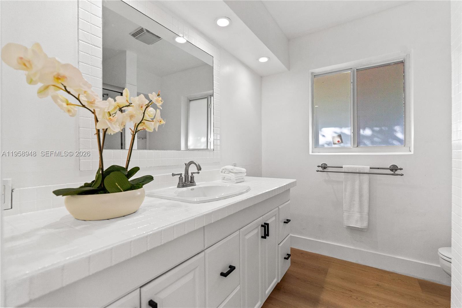 3633 NE 24th Ave Fort Lauderdale, FL 33308