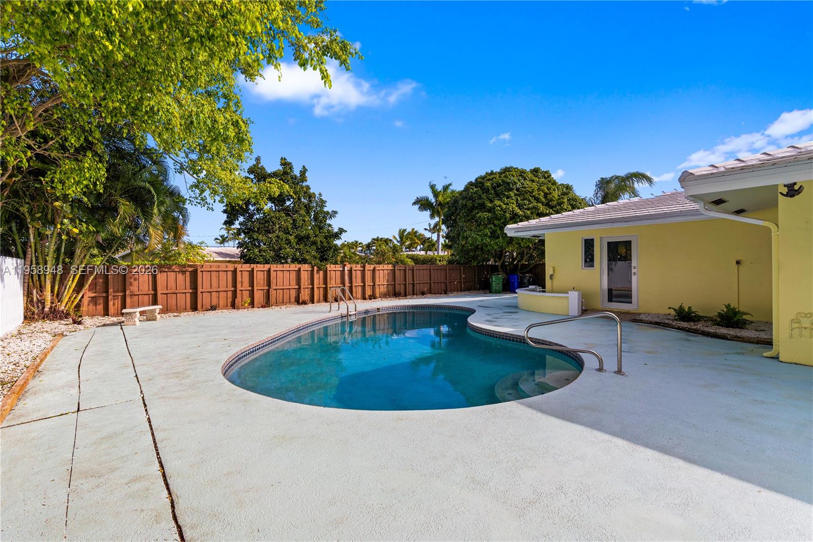 3633 NE 24th Ave Fort Lauderdale, FL 33308