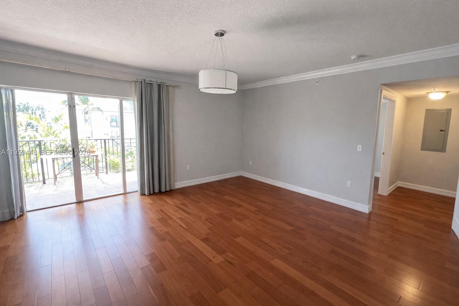 101 Sidonia Ave #304 Coral Gables, FL 33134