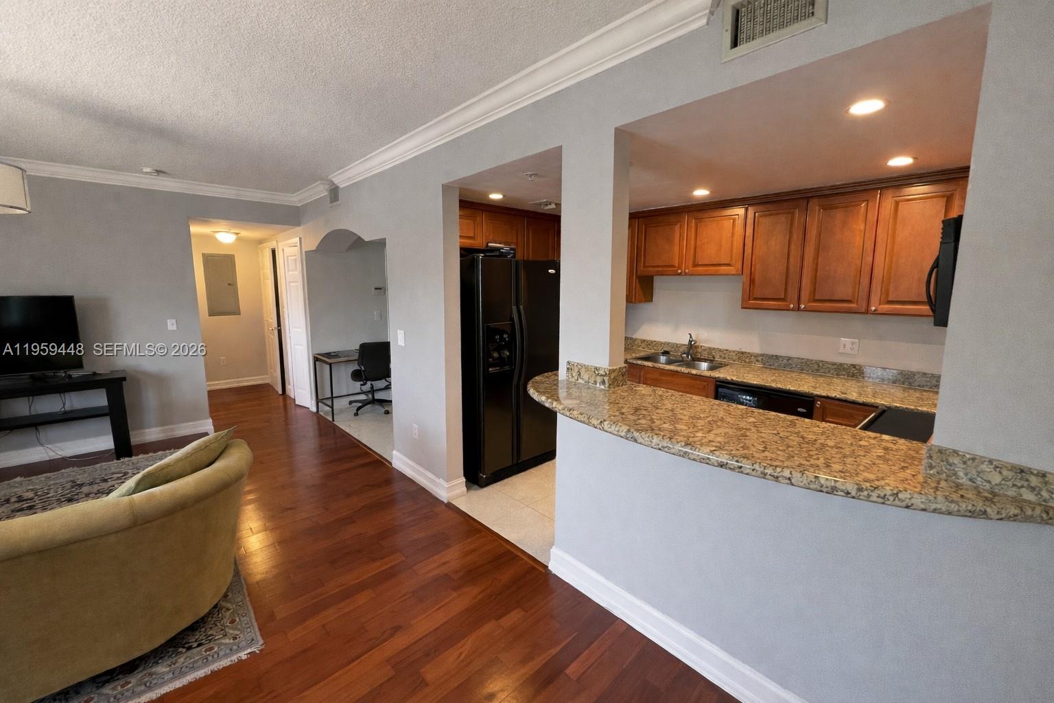 101 Sidonia Ave #304 Coral Gables, FL 33134