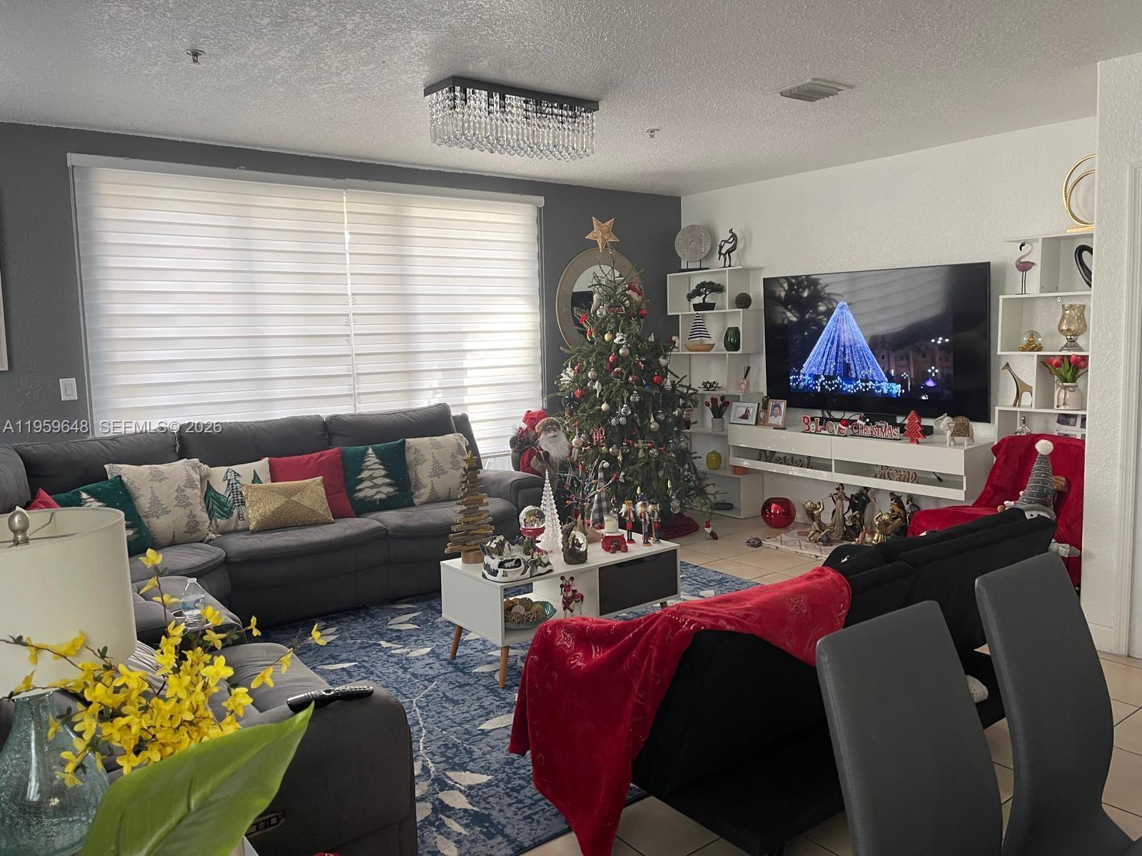 8123 W 36th Ave #1 Hialeah, FL 33018