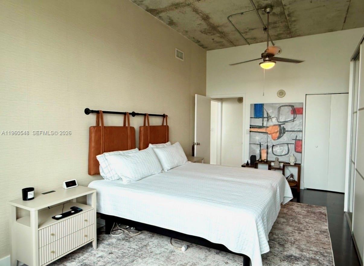 image Cite on the Bay West18