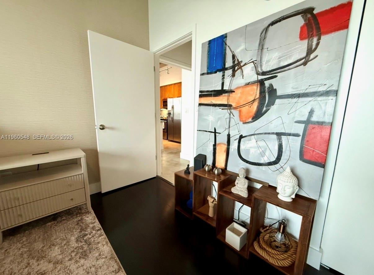 image Cite on the Bay West22