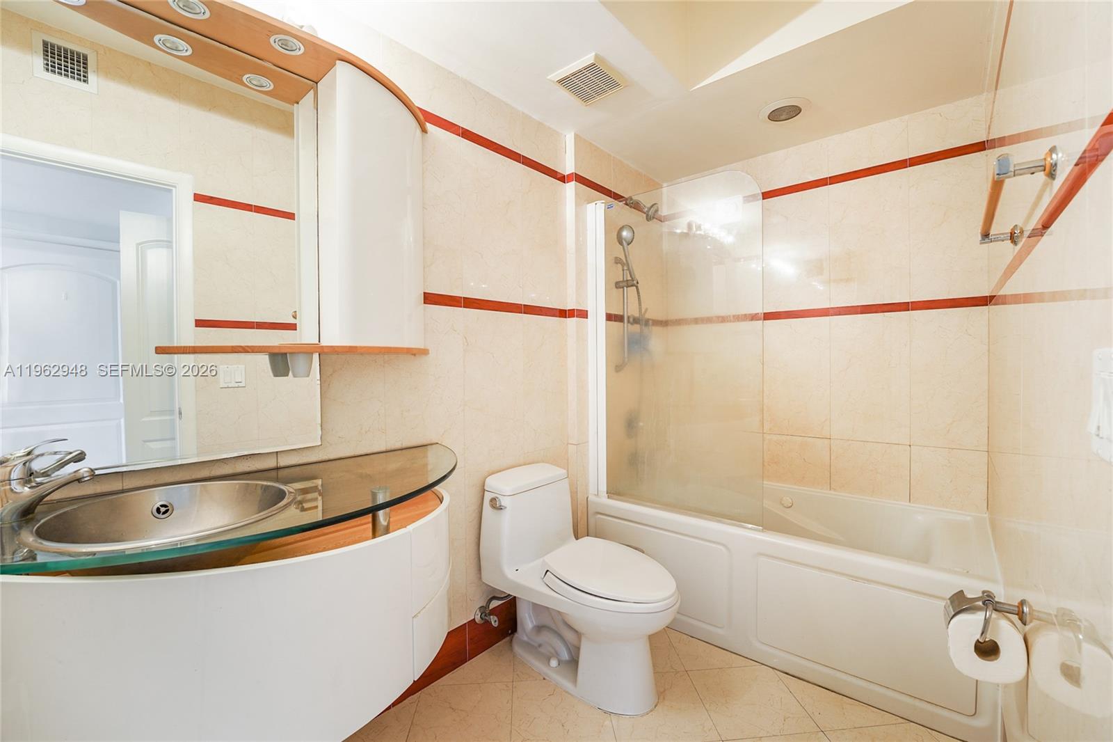 image The Cosmopolitan7