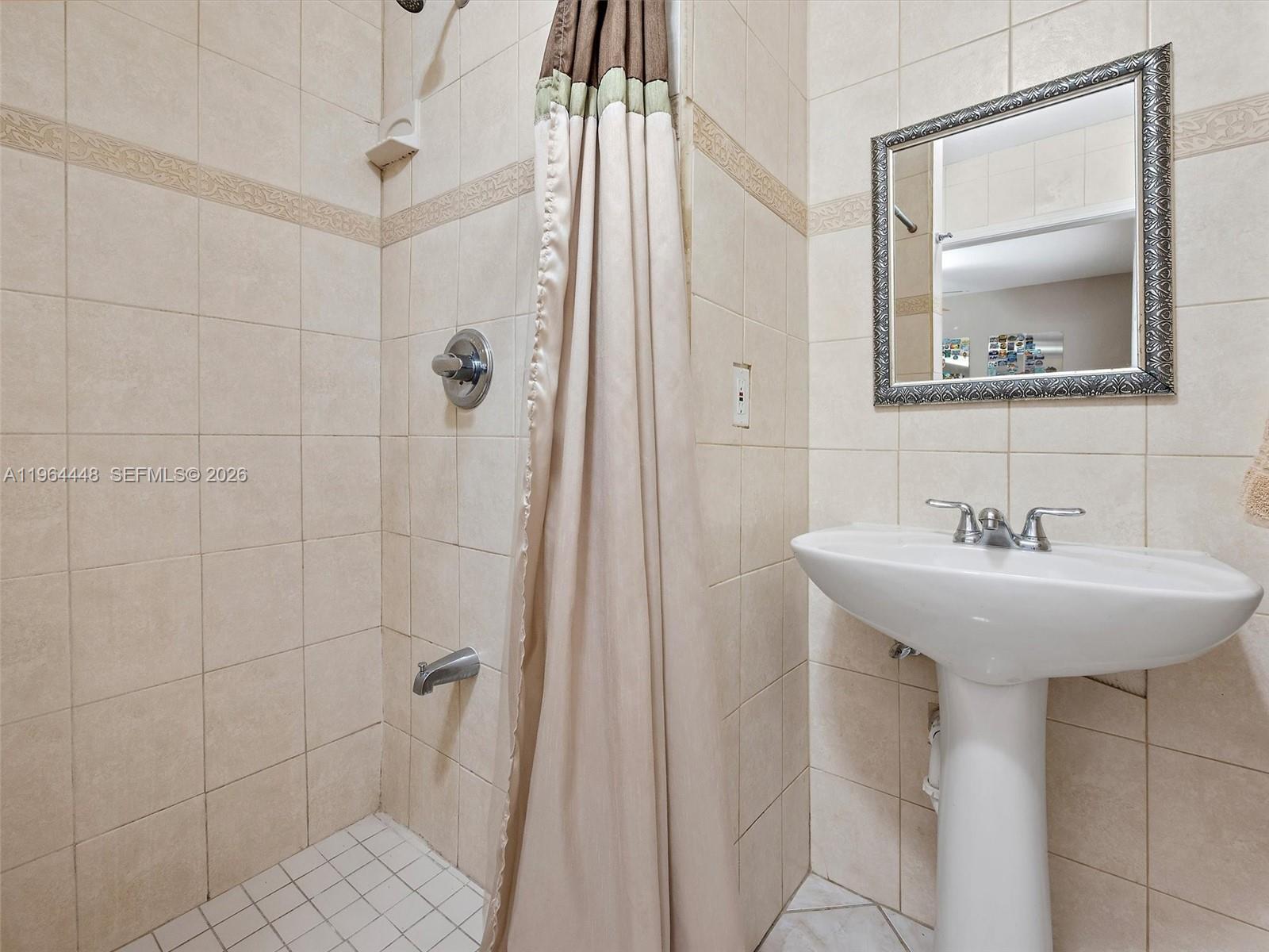 16321 SW 102nd Pl Miami, FL 33157