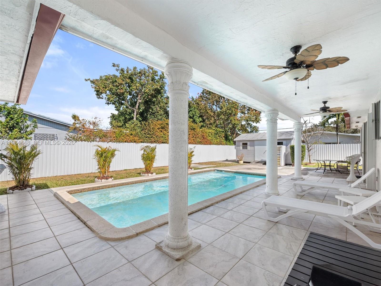 16321 SW 102nd Pl Miami, FL 33157