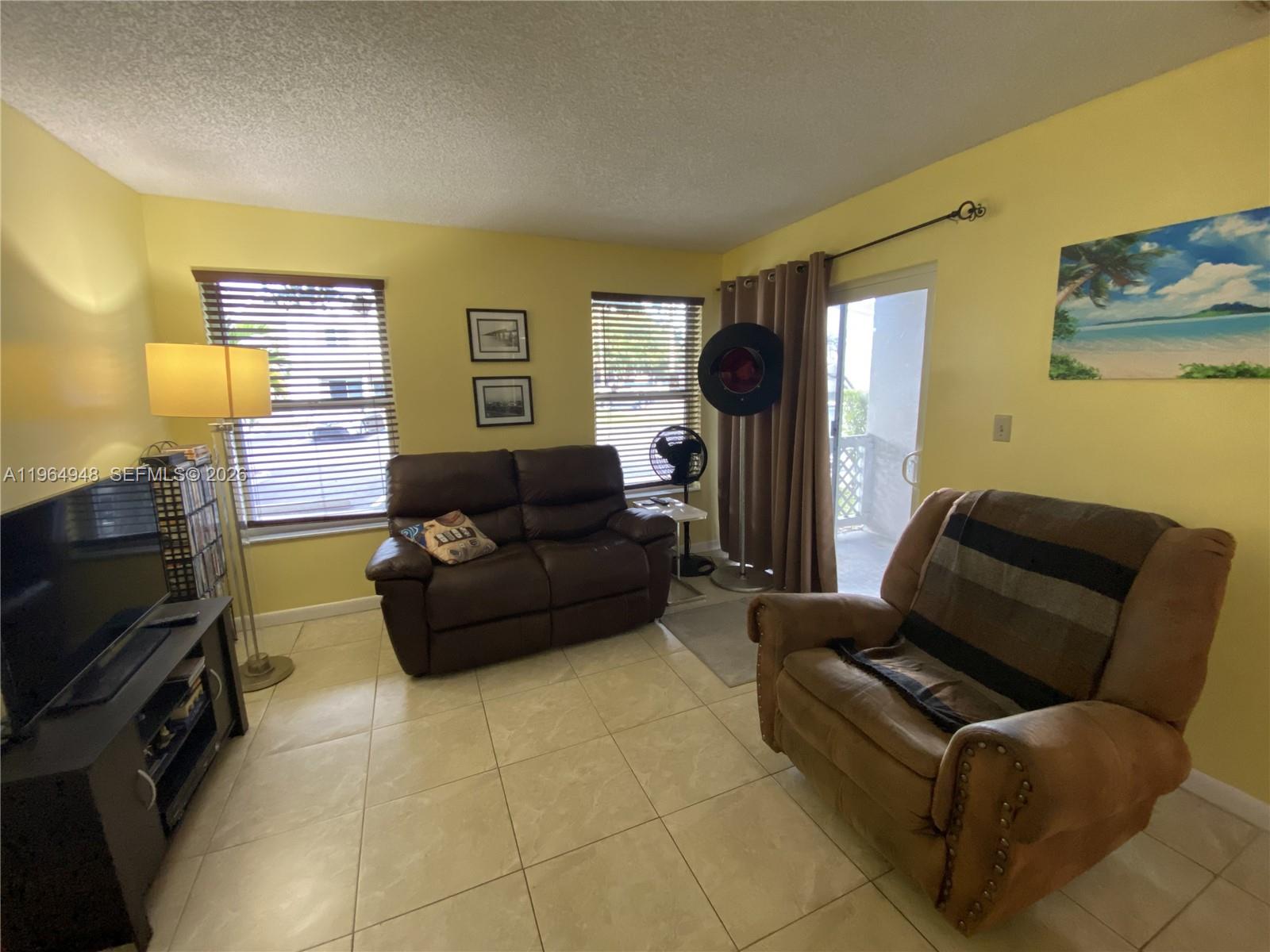 17500 NW 67th Ct #E-19 Hialeah, FL 33015
