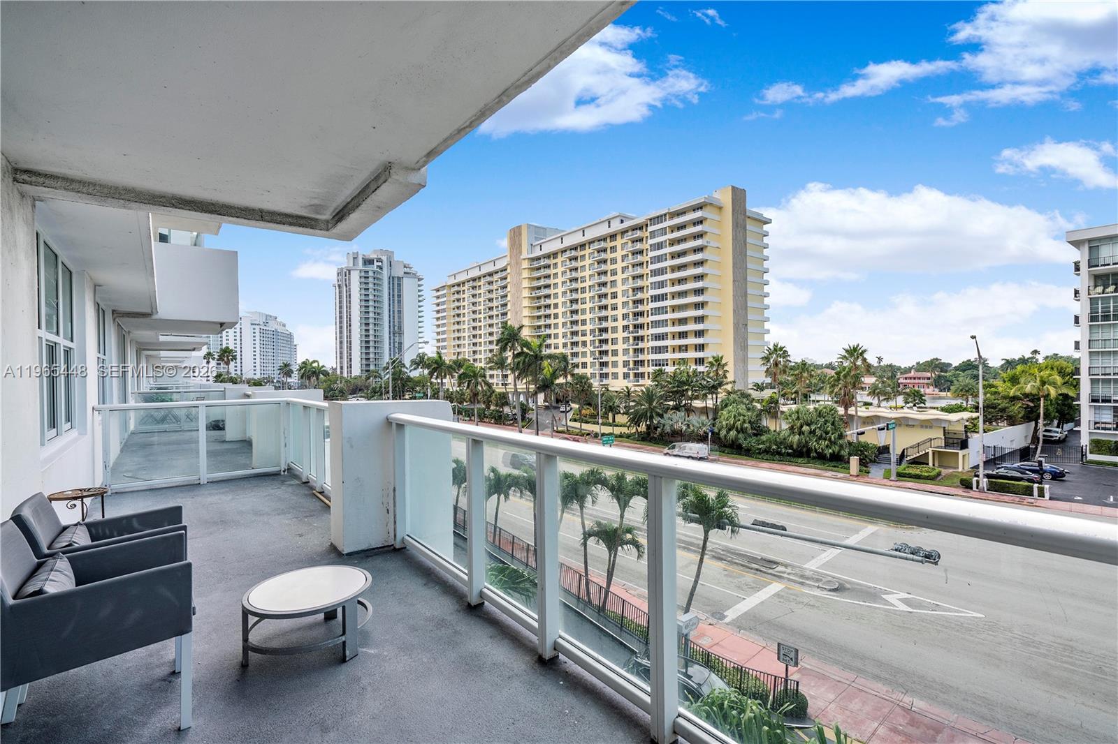 5601 Collins Ave #423 Miami Beach, FL 33140