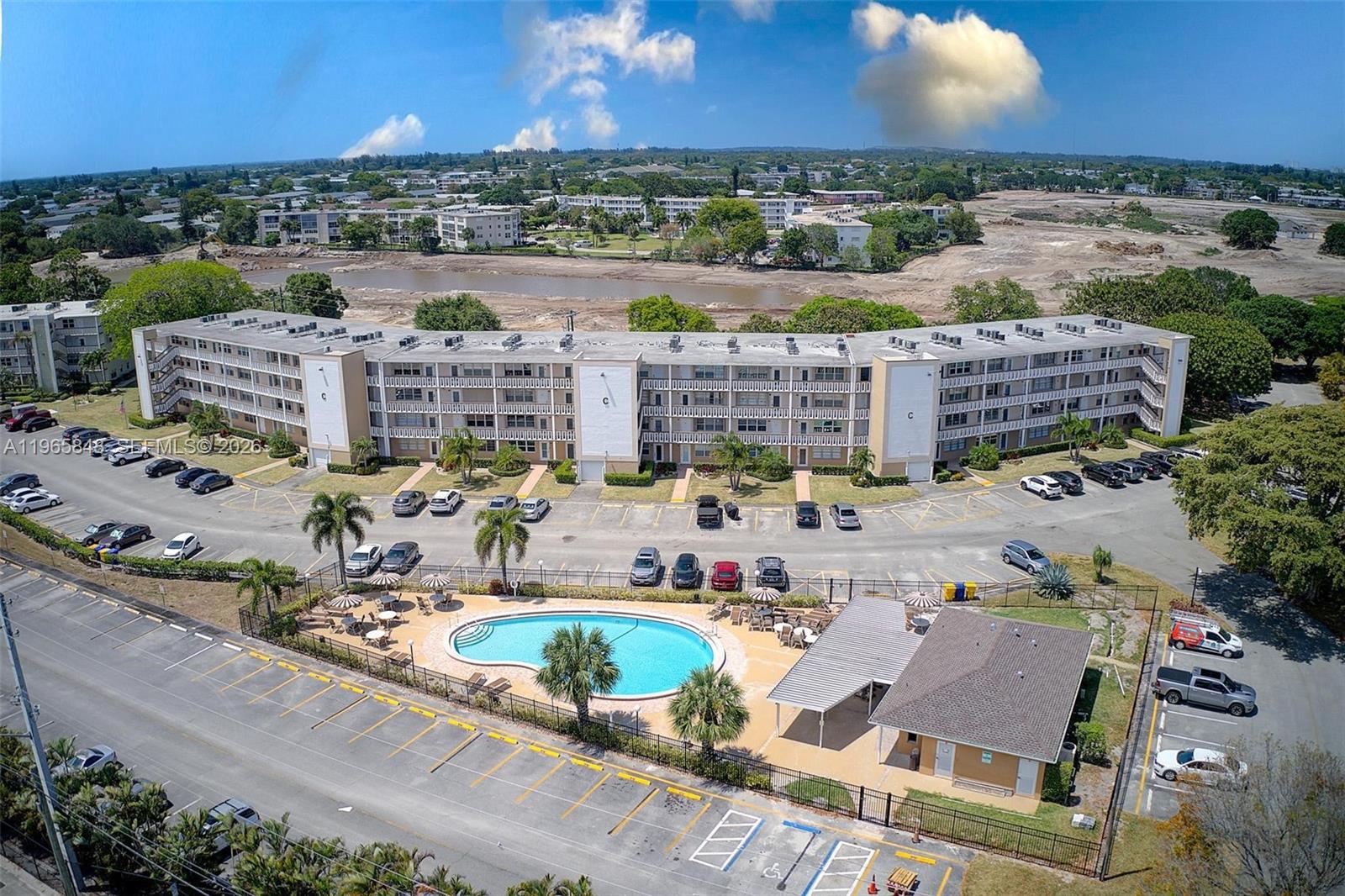 408 Southampton A #408 West Palm Beach, FL 33417