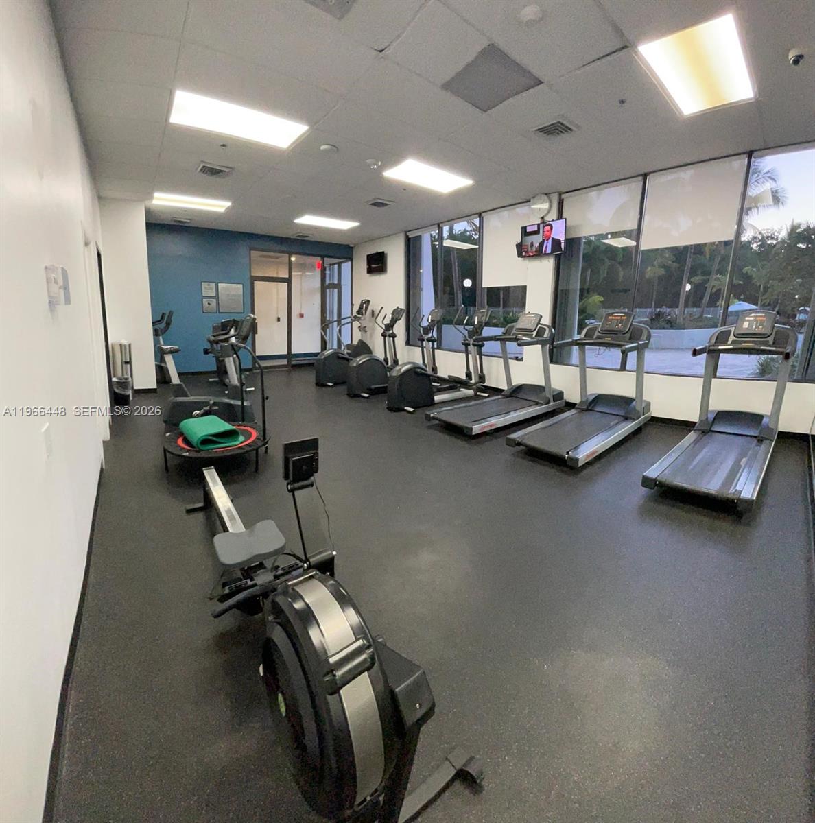 image Arlen House East19