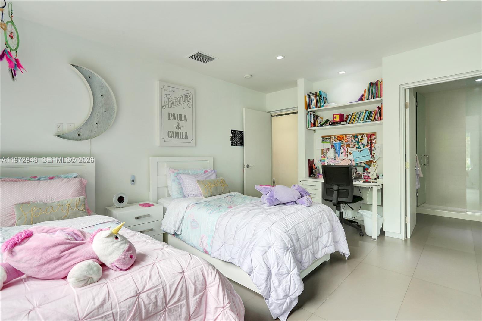 84 Bay Ht Dr Miami, FL 33133