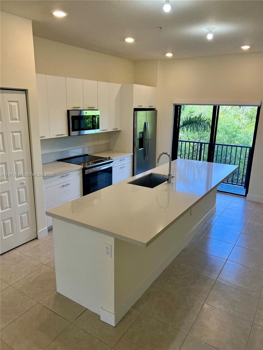 8031 NW 104th Ave #22