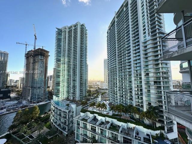 350 S Miami Ave #2110 Miami, FL 33130