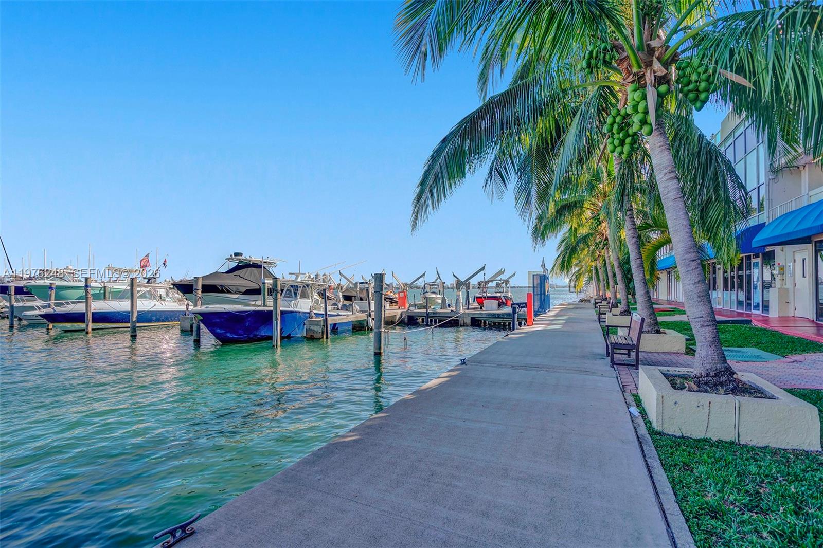 7601 E Treasure Dr #2205 North Bay Village, FL 33141