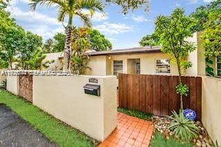 13726 Kendale Lks Dr #13726