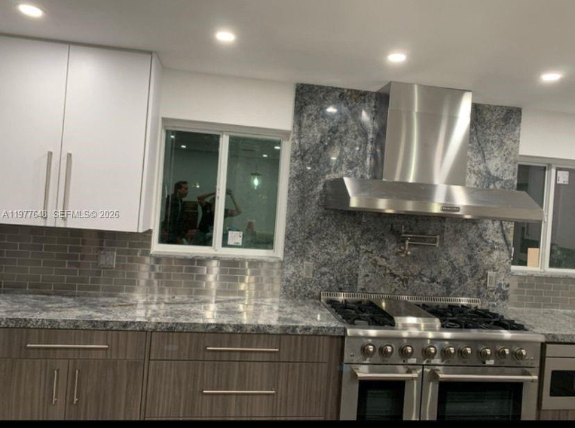 16761 SW 92nd Ave Palmetto Bay, FL 33157