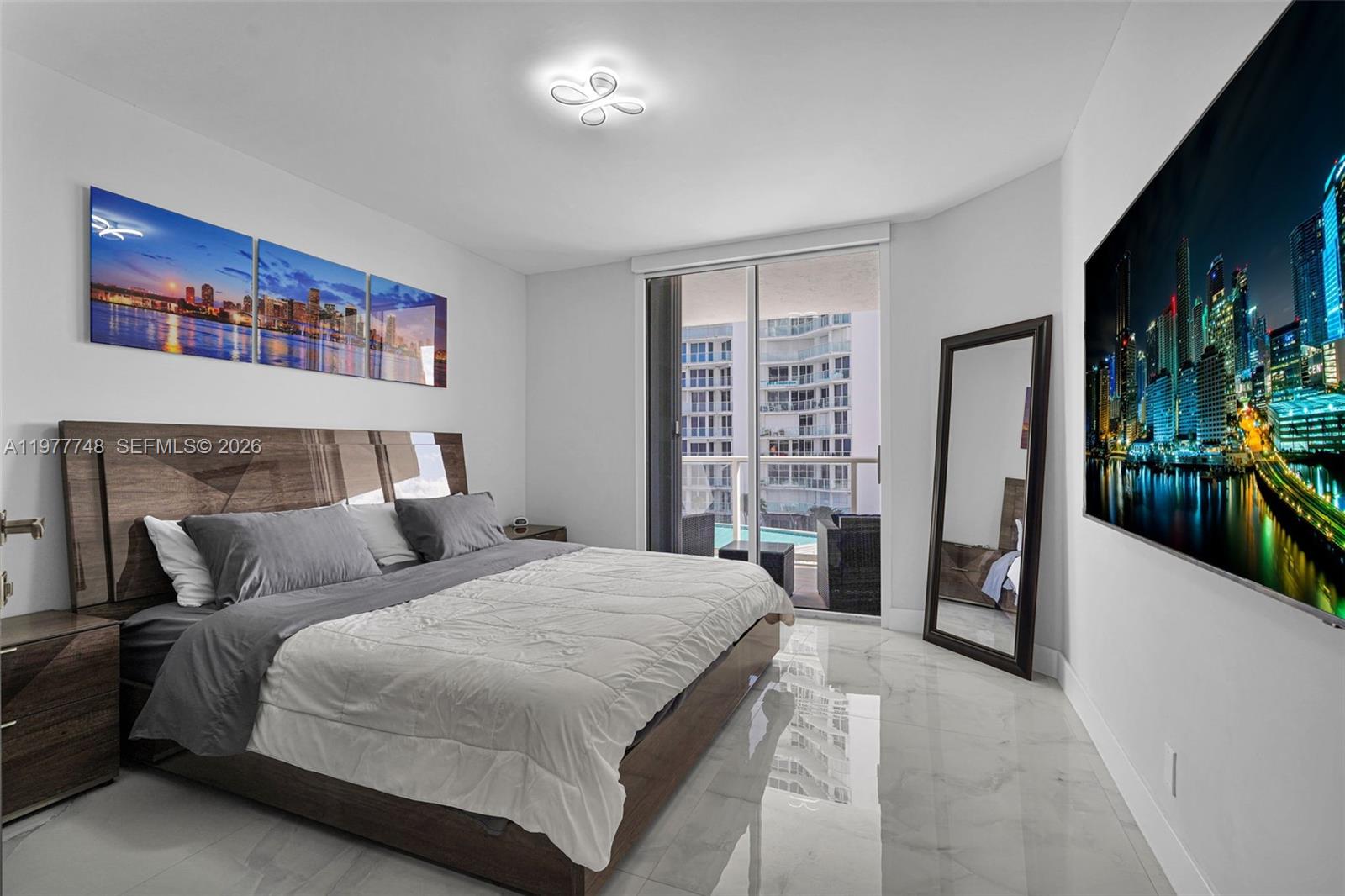 16485 Collins Ave #738 Sunny Isles Beach, FL 33160