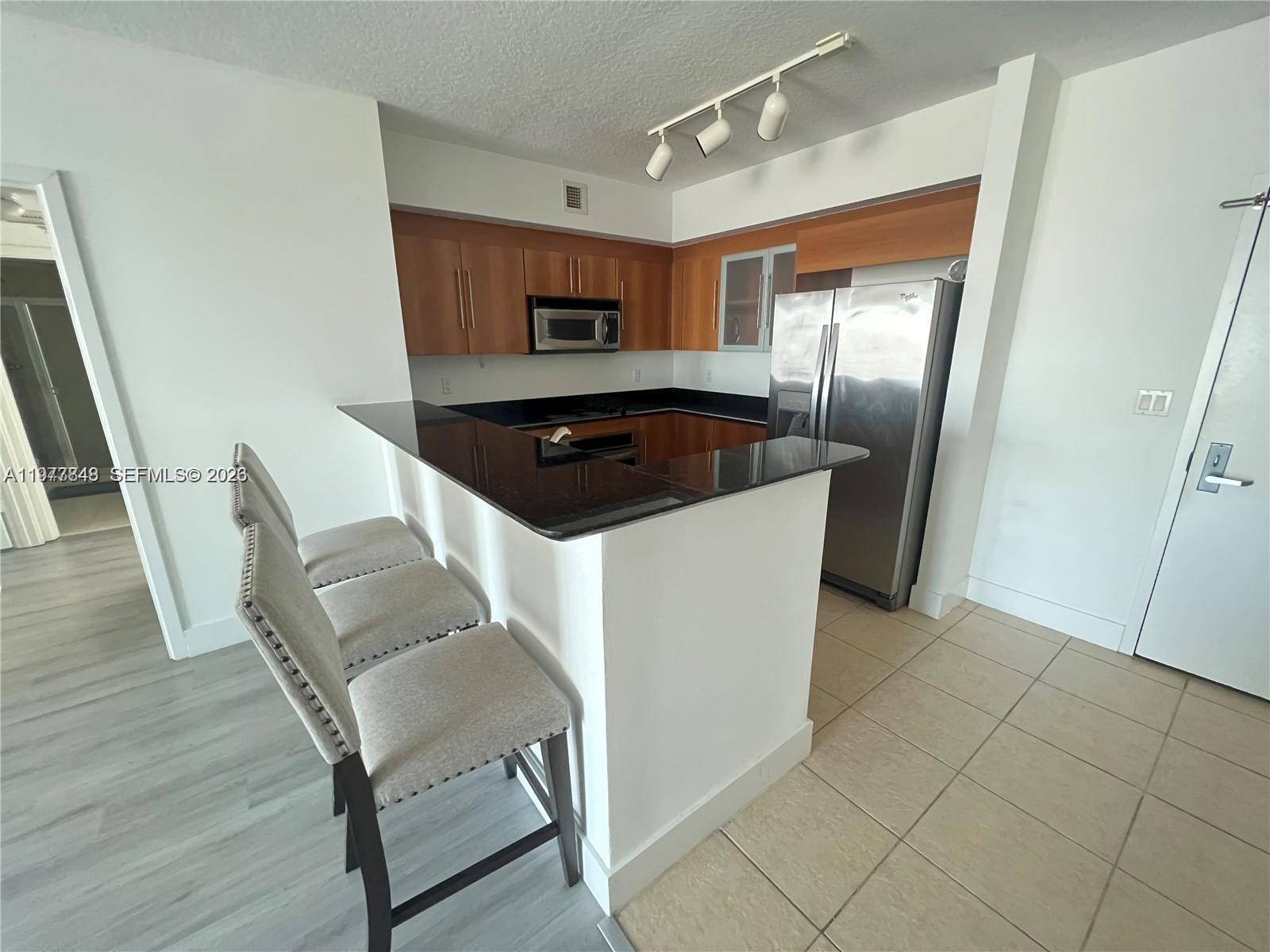 325 S Biscayne Blvd #2415 Miami, FL 33131