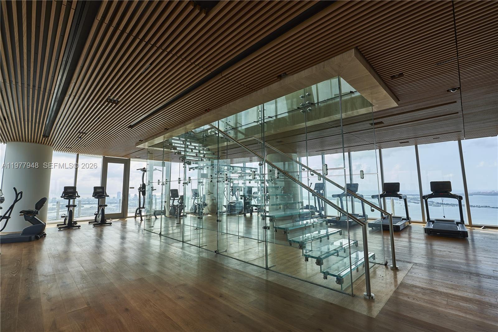 300 Biscayne Blvd Way #4007W Miami, FL 33131