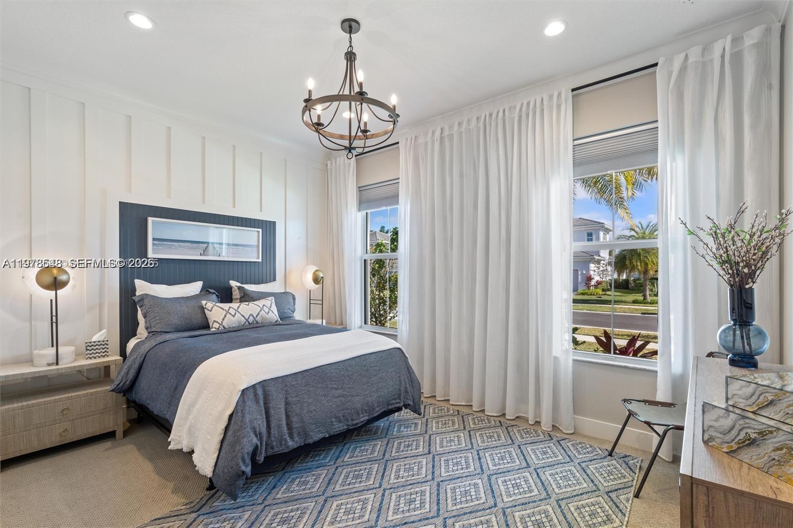 9369 Crestview Cir Palm Beach Gardens, FL 33412