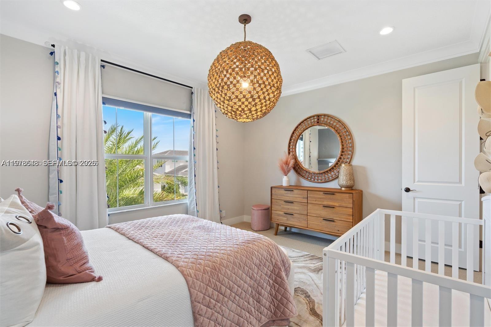 9369 Crestview Cir Palm Beach Gardens, FL 33412